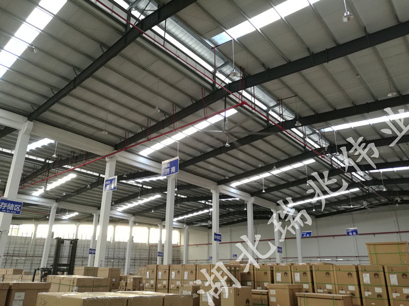 工業(yè)大吊扇、工業(yè)大風扇、工業(yè)節(jié)能風扇、大型工業(yè)風扇、車間溫控設備